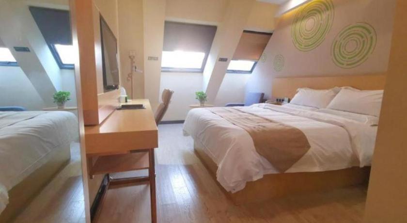 Greentree Inn Suzhou Taicang City Liuhe Town Tinghai Road Express Hotel Exterior photo