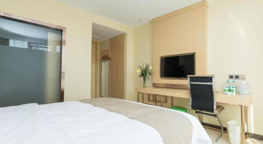 Greentree Inn Suzhou Taicang City Liuhe Town Tinghai Road Express Hotel Exterior photo